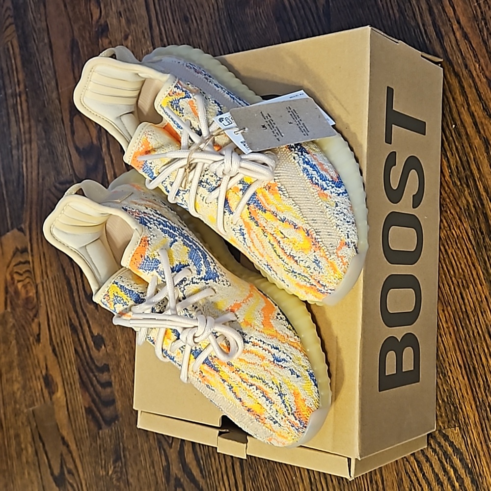 Yeezy Boost 350 V2 OAT